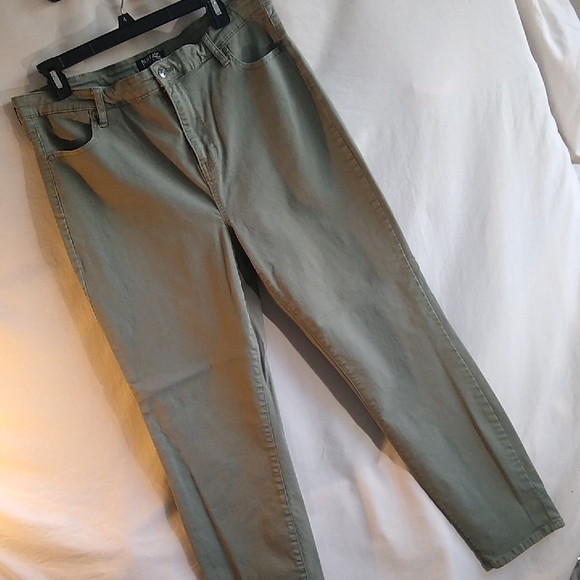 Buffalo David Bitton Denim - Buffalo 14/34 High-Rise Skinny Leg Stretch Pants